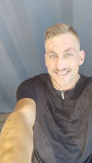 honest, loving, respectfull and goodlookin - Straight Male Escort in South Africa - Main Photo