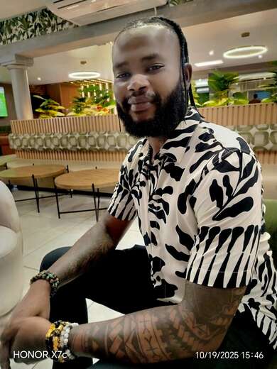 I'm available 24/7 in Johannesburg - Straight Male Escort in South Africa - Main Photo