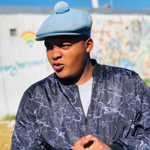 shy but talkative when comfortable around. - Straight Male Escort in South Africa - Main Photo