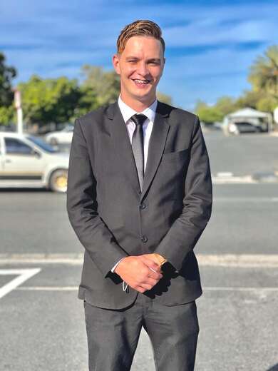 Tall and clean and well spoken - Straight Male Escort in South Africa - Main Photo