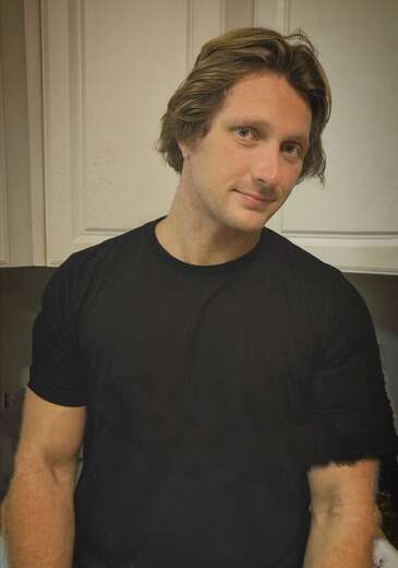 High Quality Str8 Guy - Alternate Photo