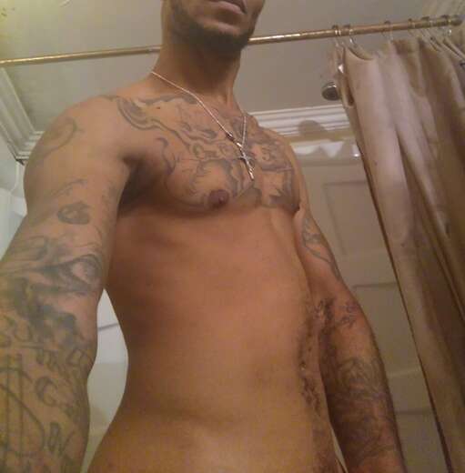 Here to please any lady who needs satisfie - Straight Male Escort in Springfield, MO - Main Photo