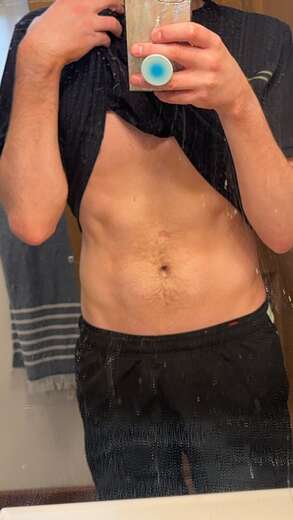 Hit me up! - Gay Male Escort in St. Louis - Main Photo