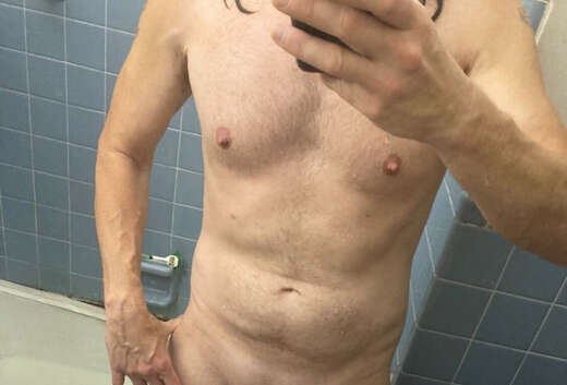 How can I help you? - Gay Male Escort in St. Louis - Main Photo