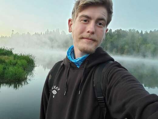 fun adventurous hikes chill laidback - Gay Male Escort in Tacoma - Main Photo