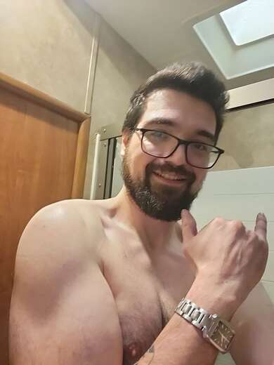 Straight/curious and desperate - Male Escort in Tacoma - Main Photo