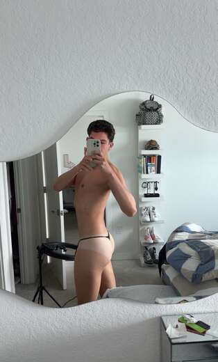 Love to be spoiled - Gay Male Escort in Tampa - Main Photo