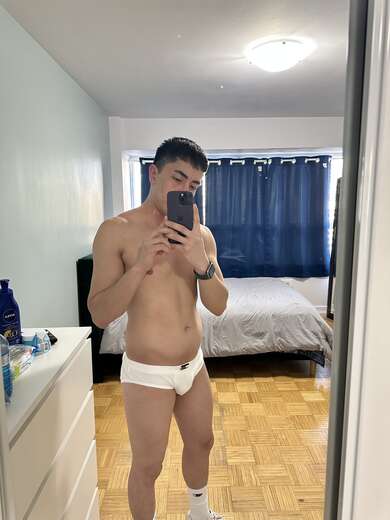 horny, friendly - Gay Male Escort in Toronto - Main Photo