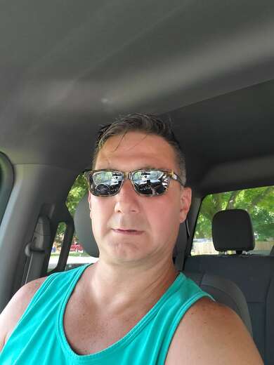 Just looking for some to spend some time - Straight Male Escort in Hamilton, Ontario - Main Photo