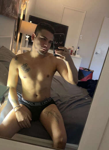 Latino - Gay Male Escort in Toronto - Main Photo