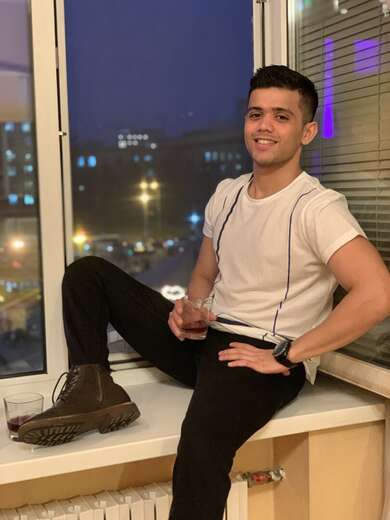 Well built, average healthy (174cm), Brown - Straight Male Escort in Toronto - Main Photo