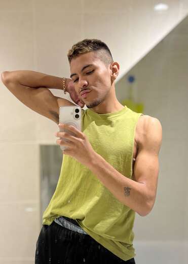 Latin Boy - Bi Male Escort in Toronto - Main Photo