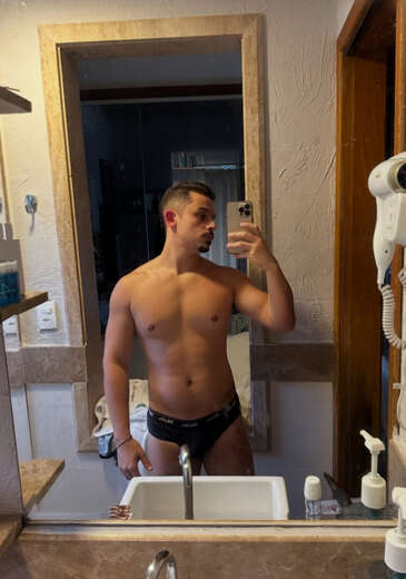 I give best service - Gay Male Escort in Los Angeles - Main Photo