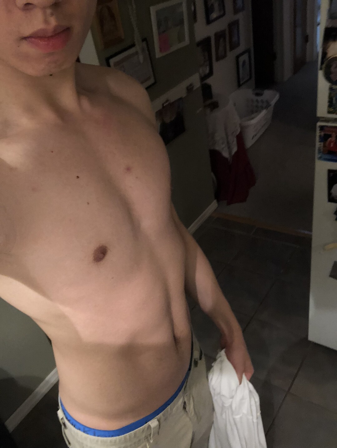 Skinny Asian Twink | Gay Male Escort in Portland | MintBoys