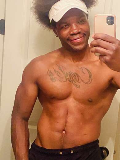 Hot Afro Brazillian 🍫🍫🍫🍫 - Alternate Photo