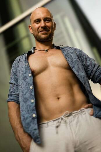 Real Tantra Massage and More - Straight Male Escort in Berlin - Main Photo