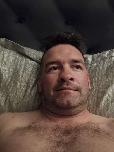 42 year old male ,athletic,fit willing to - Straight Male Escort in Calgary / Edmonton - Main Photo