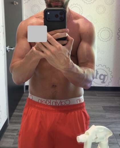 Sexy Italian stud - Alternate Photo