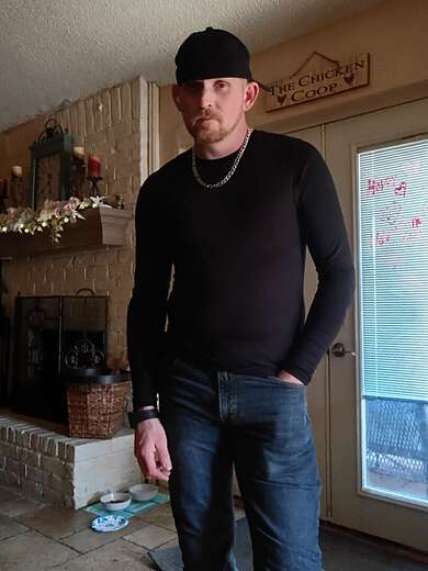 Charming, elite male companionship - Alternate Photo