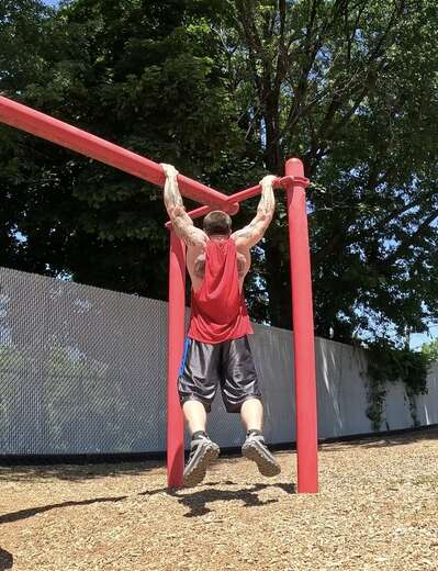 HOT STRONGMAN - Alternate Photo