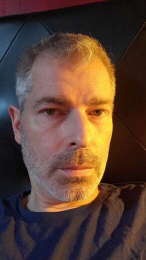 Straight guy for fun - Alternate Photo