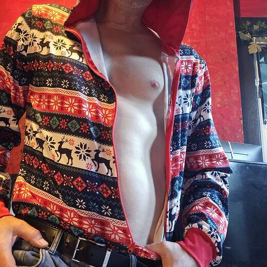 Straight guy for fun - Alternate Photo