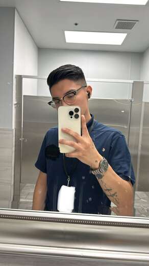 Slim, handsome, kind, respectful and Latin - Alternate Photo