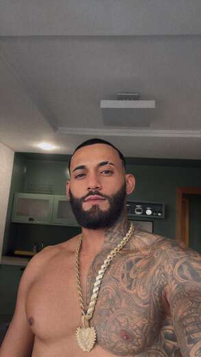 Black Brazilian Guy 🔥 - Alternate Photo
