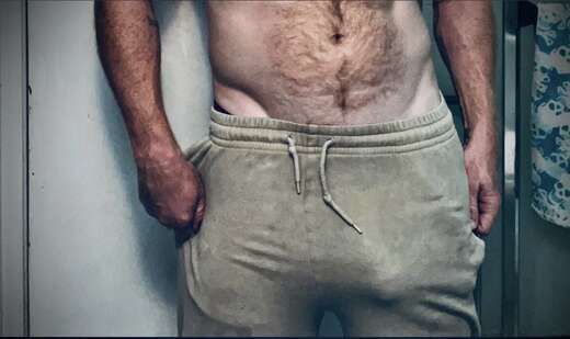 Full body therapeutic relaxation - Alternate Photo