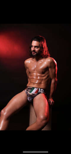 passionate, suave, irresistable - Alternate Photo