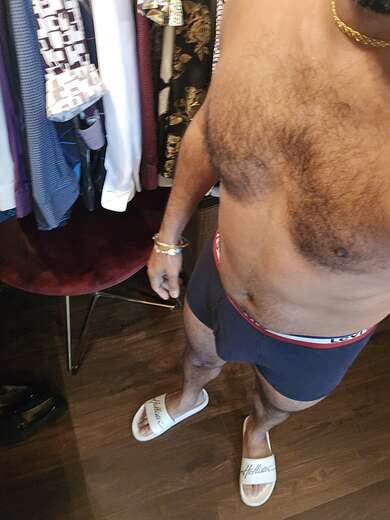 Brown respectful discreet - Straight Male Escort in Inland Empire - Main Photo