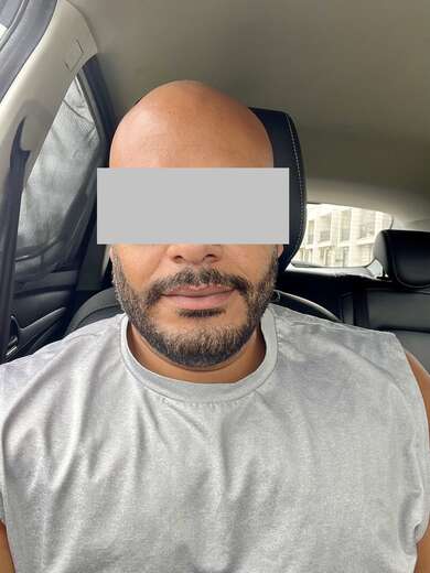 A good looking gentleman for mature women - Alternate Photo