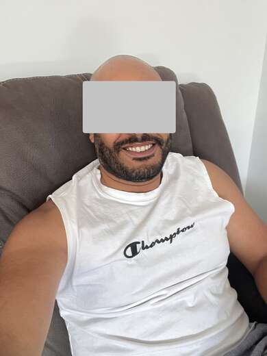 A good looking gentleman for mature women - Straight Male Escort in Melbourne - Main Photo