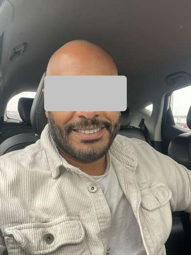 A good looking gentleman for mature women - Straight Male Escort in Melbourne - Main Photo