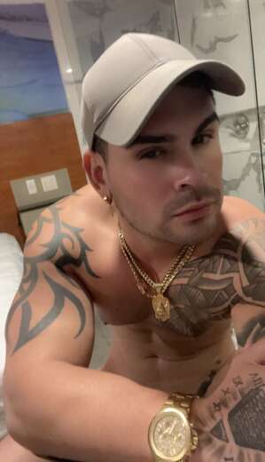 Milan disponible - Straight Male Escort in Miami - Main Photo