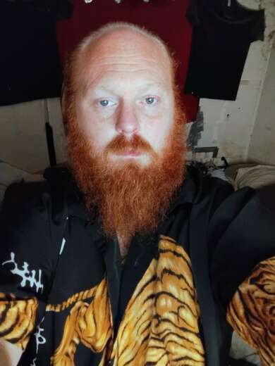 redheaded alpha - Alternate Photo