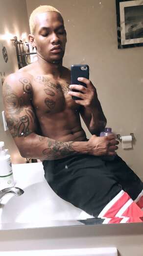 Live in moment - Straight Male Escort in Queens - Main Photo