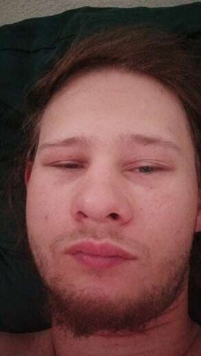 Im 5'6, have blue eyes, cowboy type - Alternate Photo