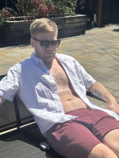 Blonde Hair//Blue Eyes - Straight Male Escort in San Francisco - Main Photo