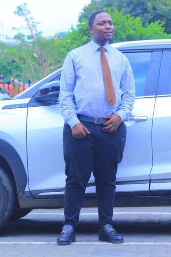 I am very vibrant person - Alternate Photo
