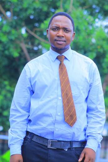I am very vibrant person - Alternate Photo