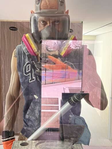 Latino reservado y discreto - Straight Male Escort in Toronto - Main Photo