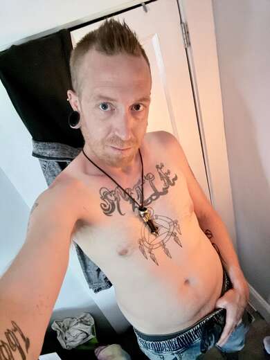 Tall,Inked,bearded,ginger available - Alternate Photo